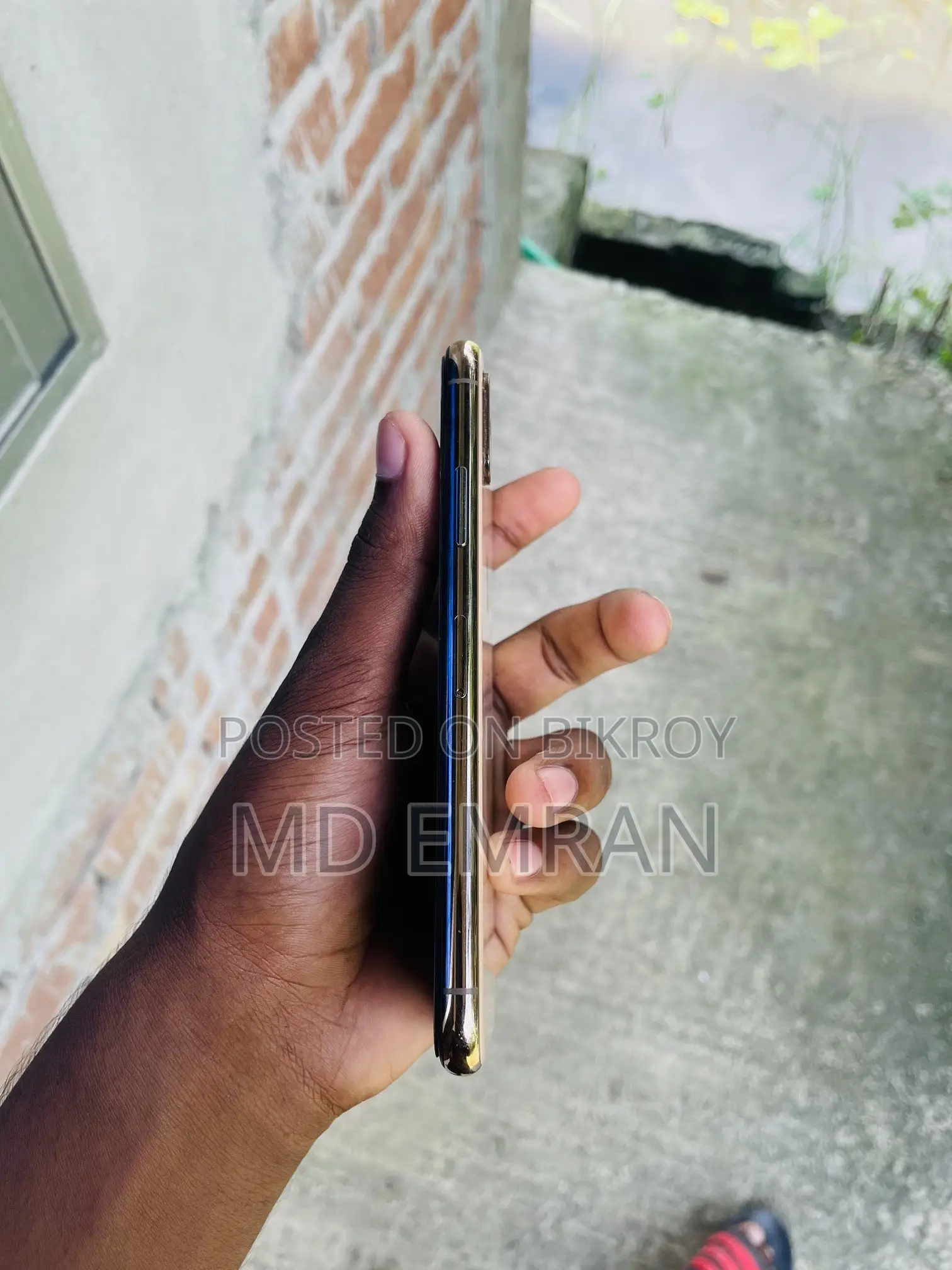 অ্যাপল আইফোন XS ৬৪ জিবি গোল্ড
