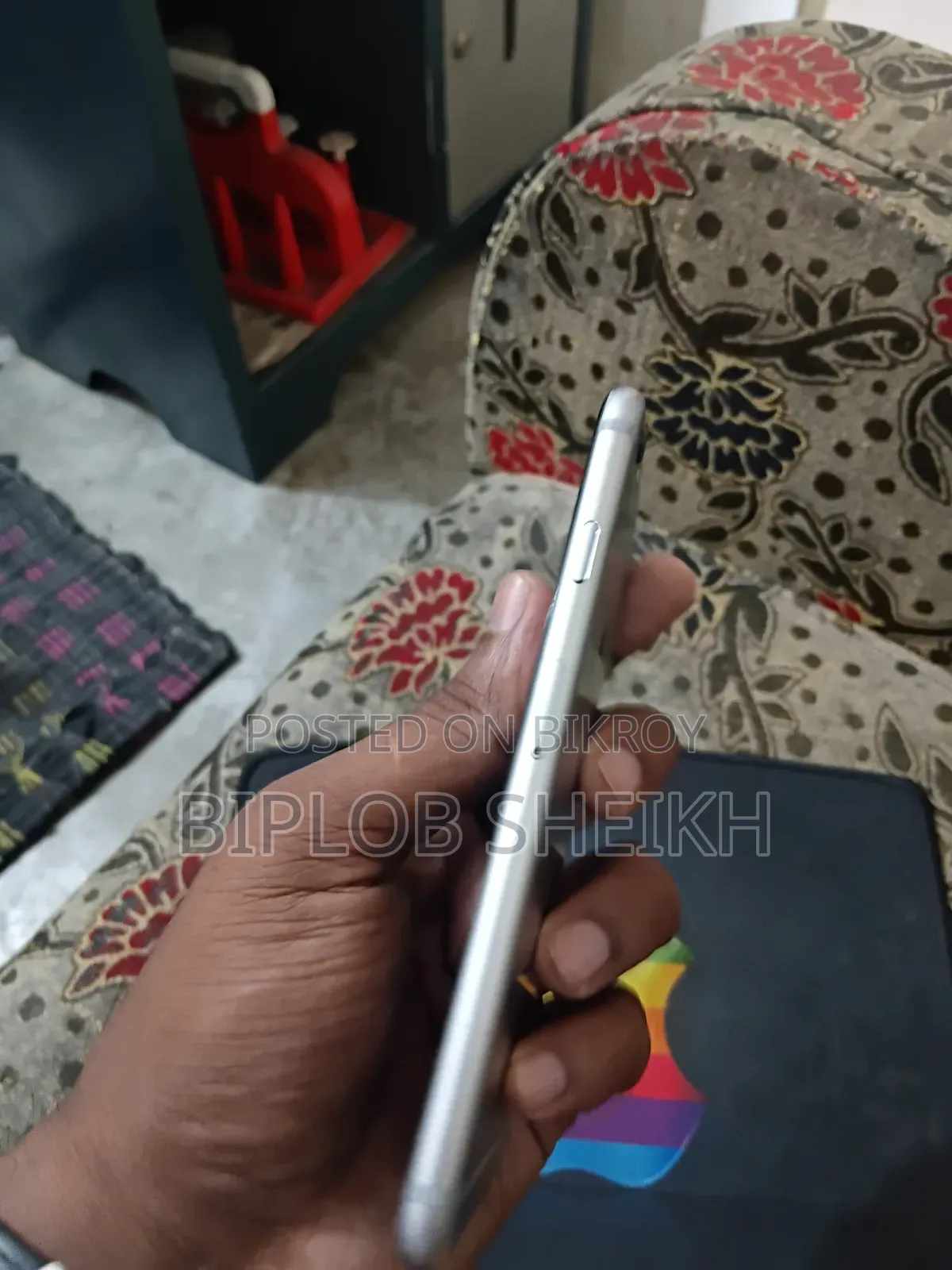 অ্যাপল আইফোন ৬এস ৬৪ জিবি হোয়াইট