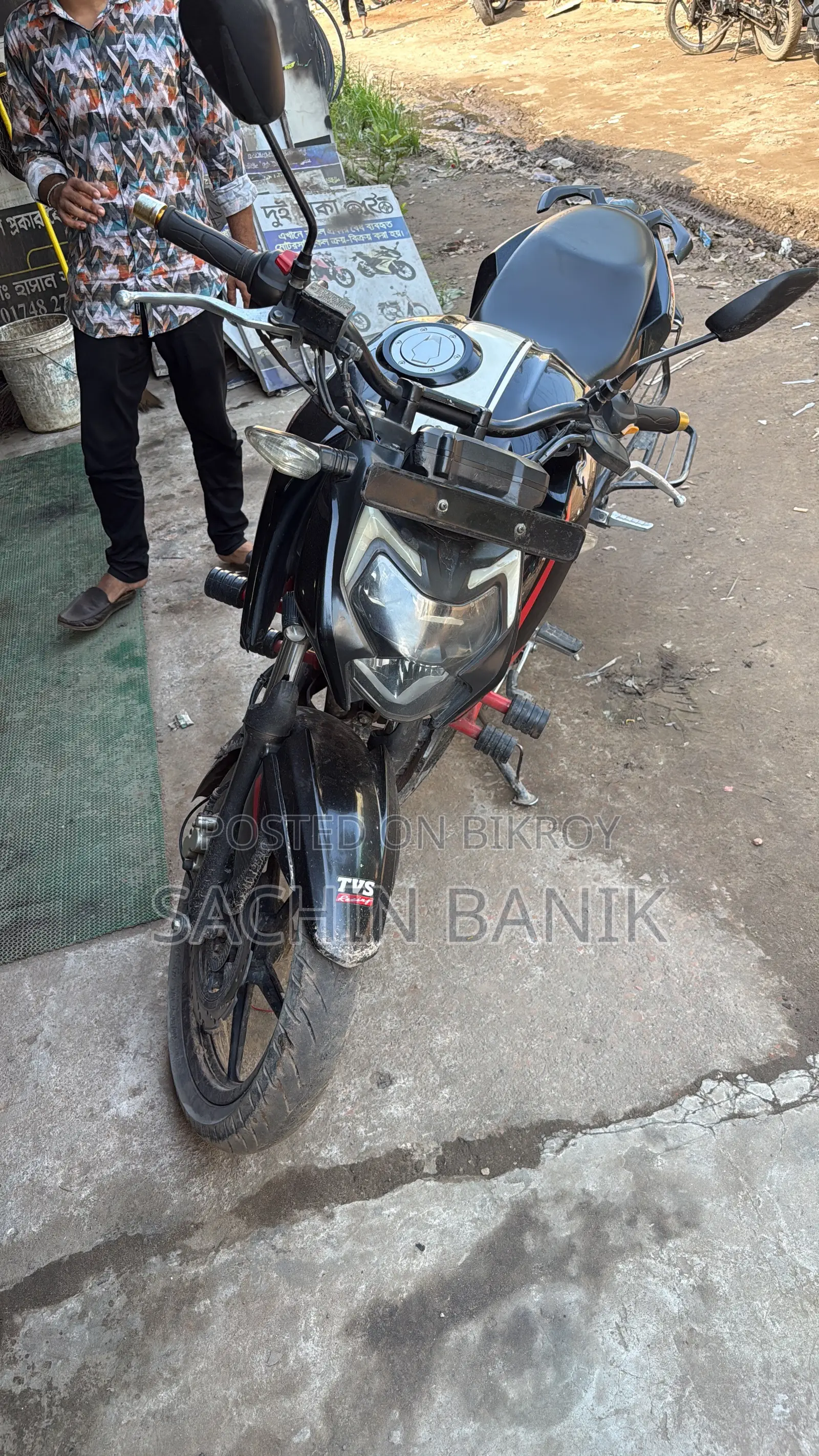 TVS Apache RTR 160 4V 2021 Black