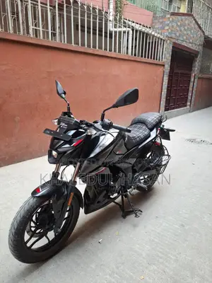 Bajaj Pulsar N160 2023 Black