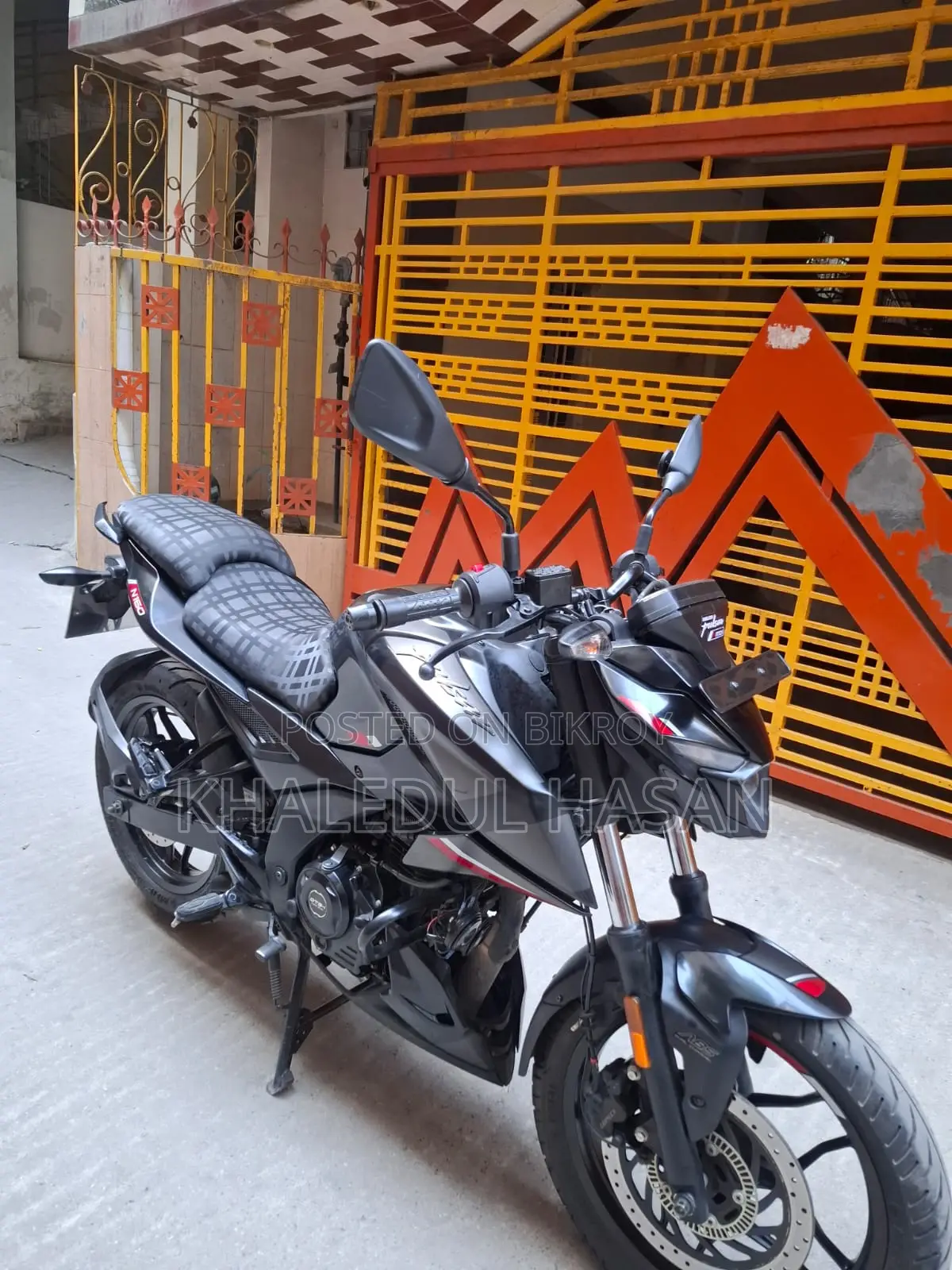 Bajaj Pulsar N160 2023 Black