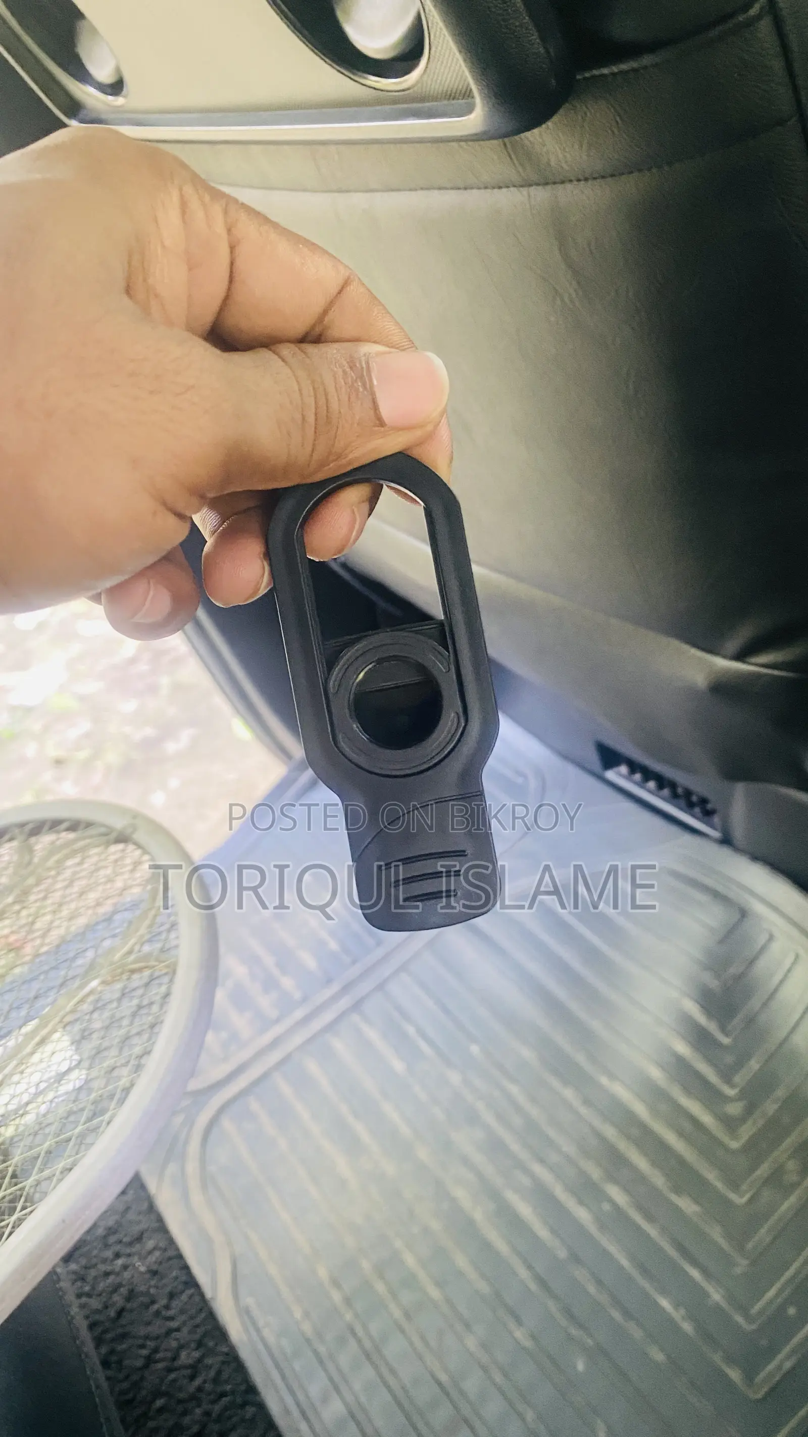 একদম নতুনের মতো কন্ডিশন।