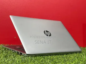 ল্যাপটপ HP ProBook 440 8GB ইন্টেল কোর আই৫ এসএসডি ২৫৬জিবি
