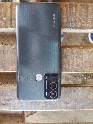 ইনফিনিক্স হট ১২আই ৬৪ জিবি কালো
