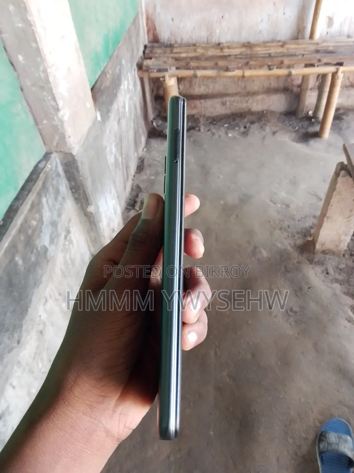 ইনফিনিক্স হট ১২আই ৬৪ জিবি কালো