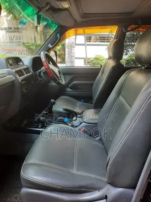 Toyota Land Cruiser Prado 1996 Black