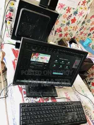 Desktop Computer Dell 8GB Intel Core i3 HDD 256GB