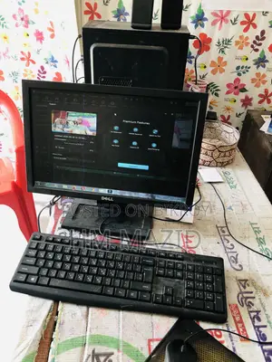 Desktop Computer Dell 8GB Intel Core i3 HDD 256GB