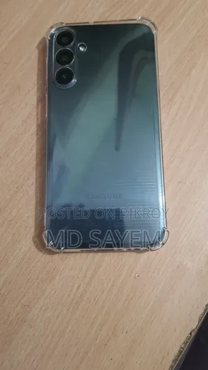 Samsung 128 GB Black