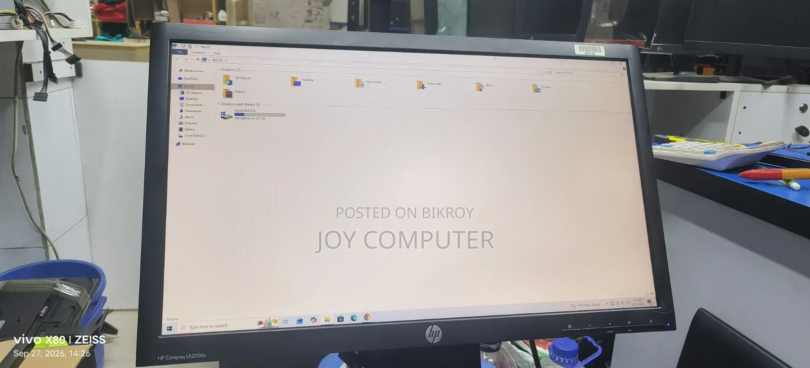 24" HP Monitors