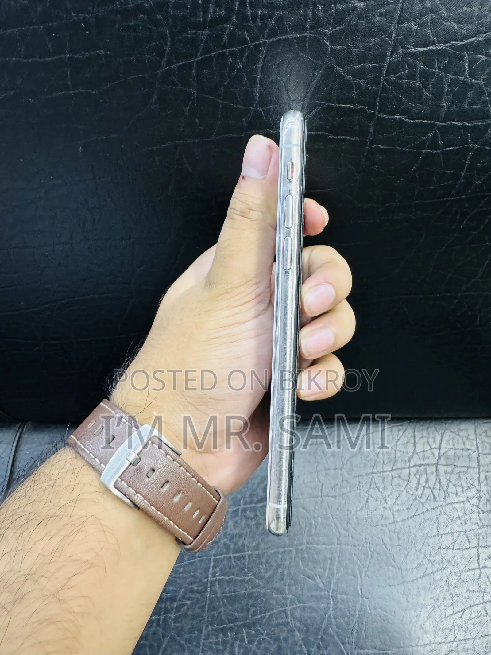 অ্যাপল আইফোন এক্সএস ৬৪ জিবি হোয়াইট