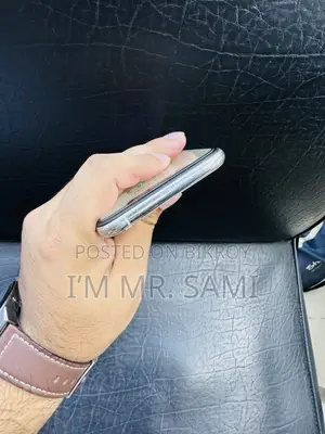 অ্যাপল আইফোন এক্সএস ৬৪ জিবি হোয়াইট