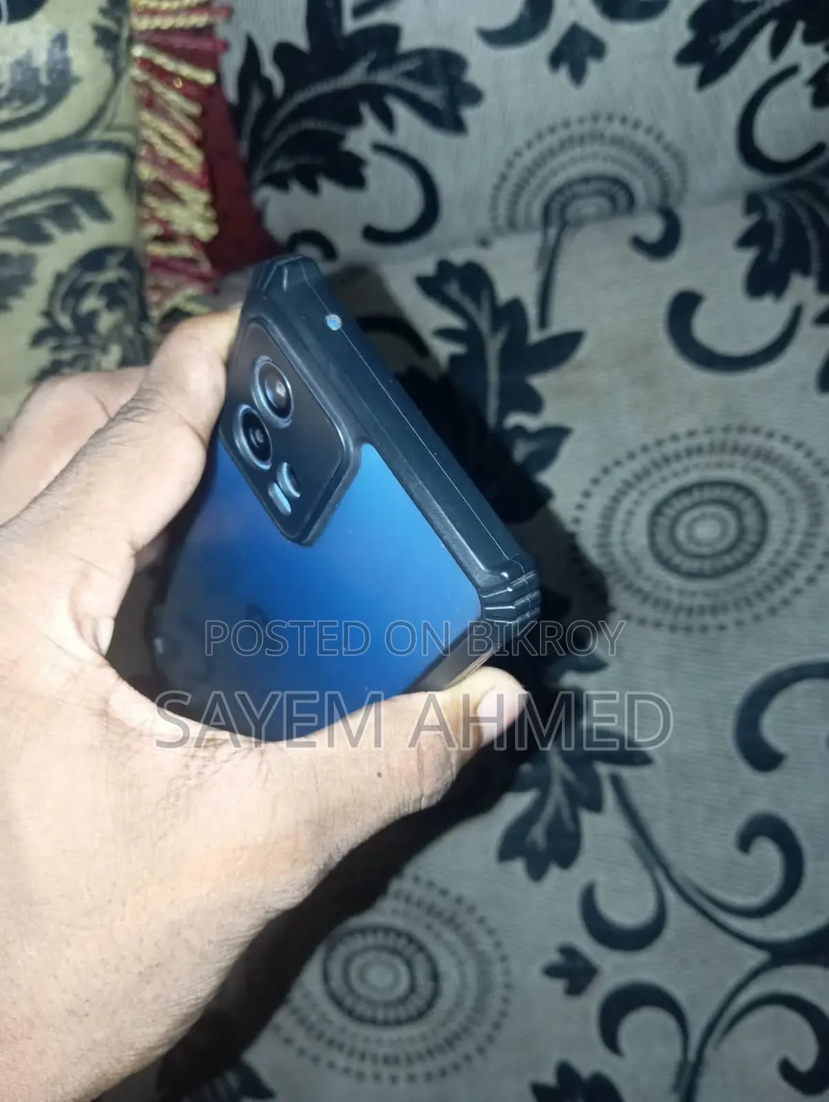 ইএল ১২৮ জিবি নীল