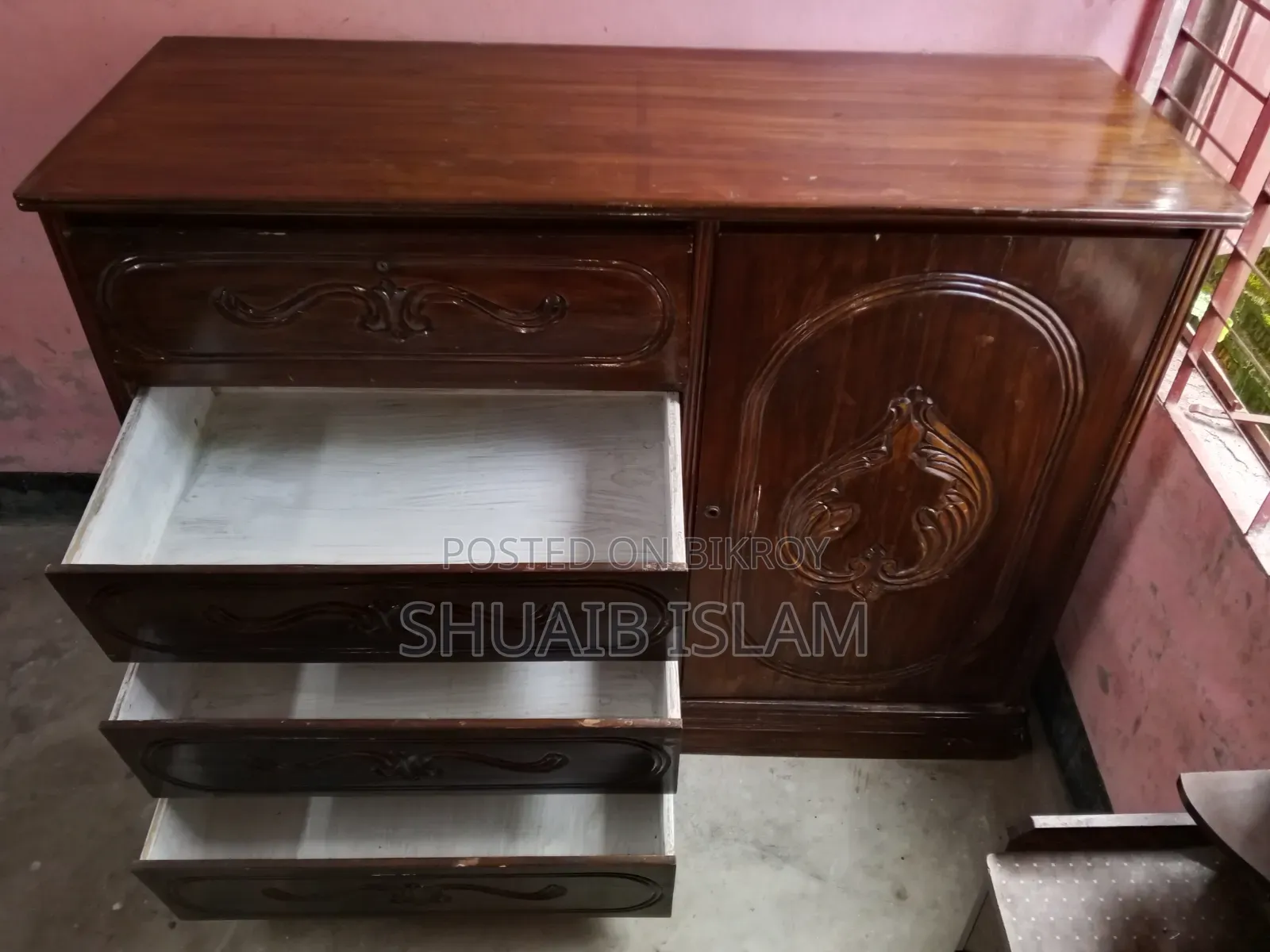 ৪ ড্রায়ার + ১ পাল্লার মেহগনি কাঠের আলমারি - খুলনা