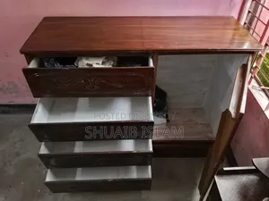 ৪ ড্রায়ার + ১ পাল্লার মেহগনি কাঠের আলমারি - খুলনা
