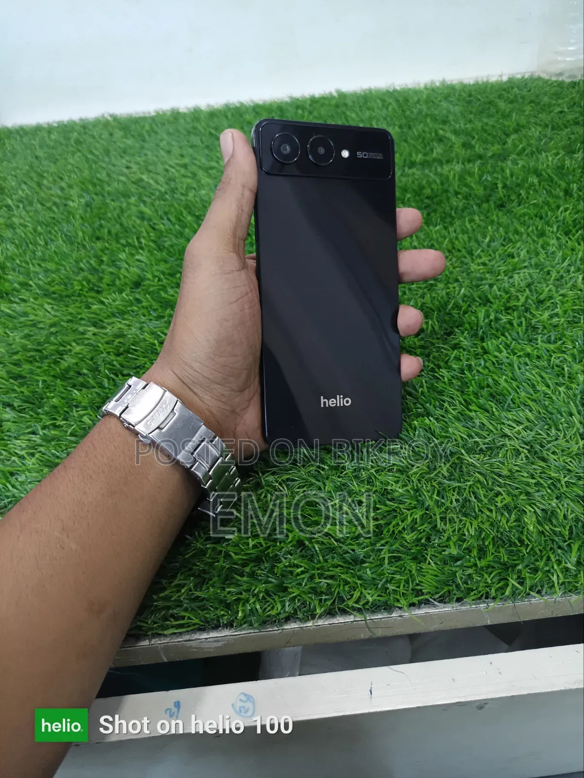 Helio 90 128 GB Black