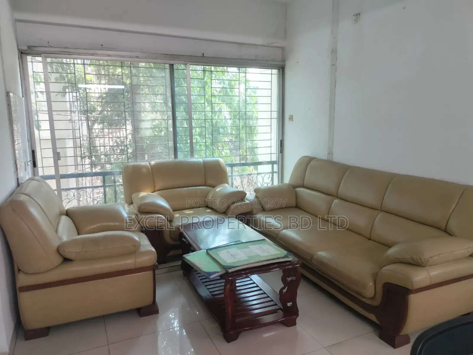 বনানীতে ৩ বেডরুমের অ্যাপার্টমেন্ট বিক্রয়