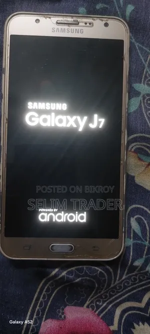 Samsung Galaxy J7 32 GB Silver