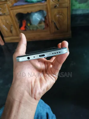 রিয়েলমি সি৫৩ ১২৮ জিবি সিলভার