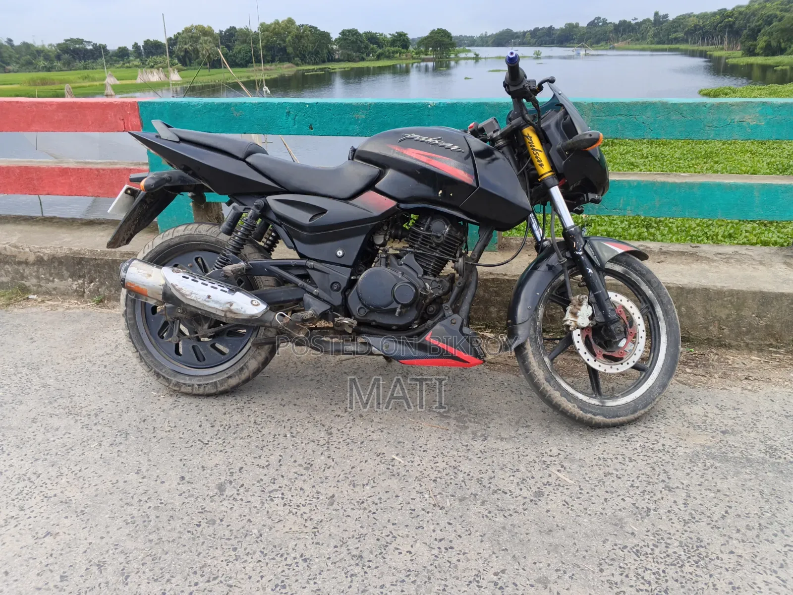 Bajaj Avenger 220 2012 Black