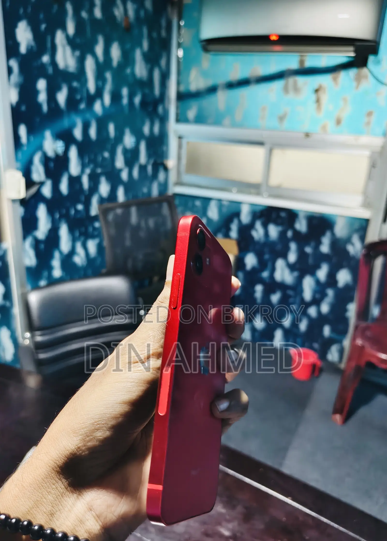 Apple iPhone 12 64 GB Red