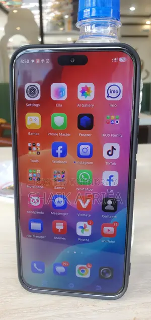 টেকনো পোভা স্লিম ৫জি ২৫৬ জিবি হোয়াইট