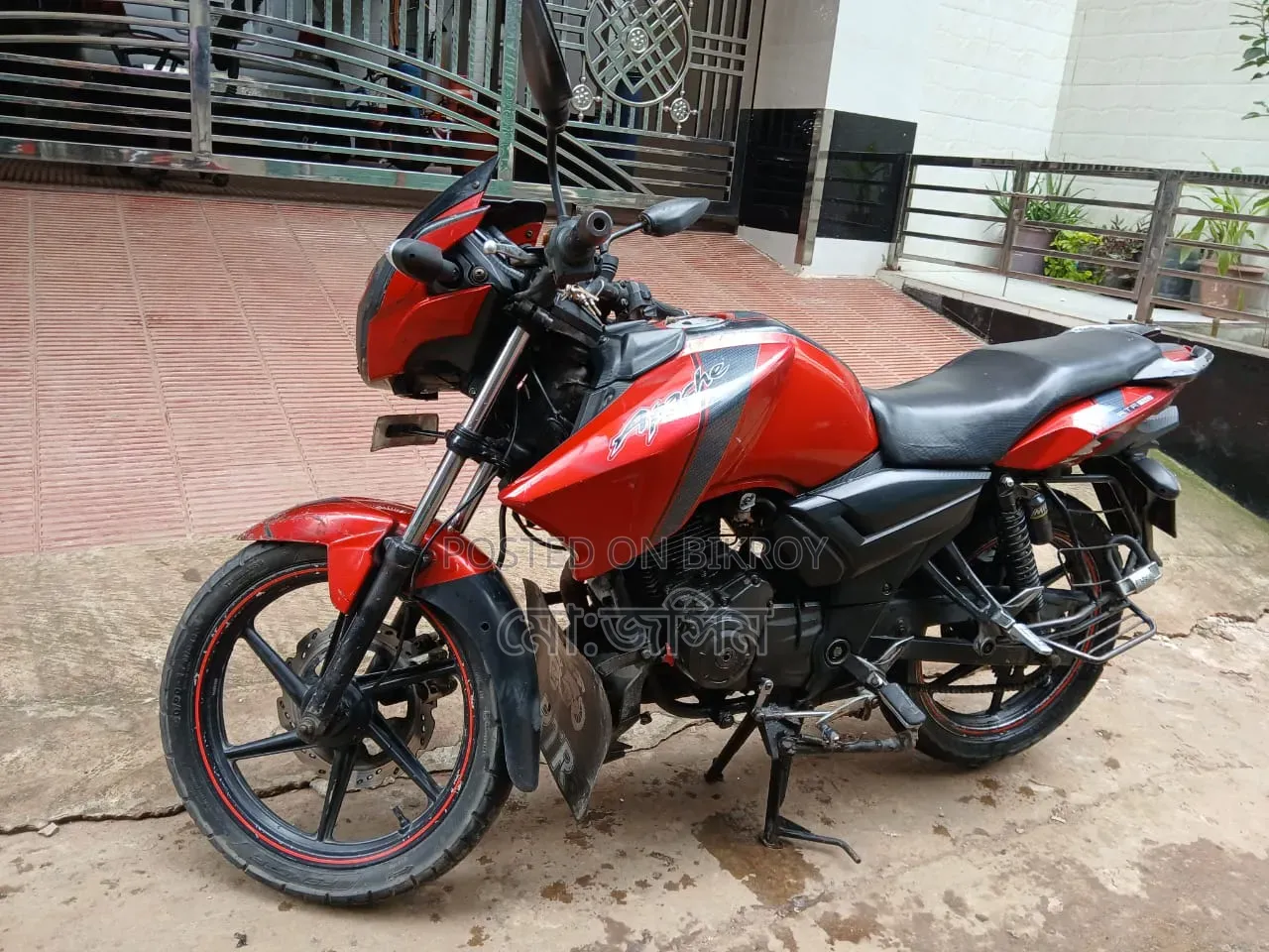 টিভিএস আরটিআর ১৬০ ২ভি ২০১৭ রেড
