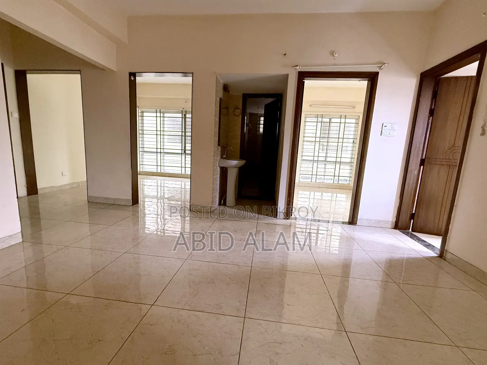 3-Bedroom Apartment in Anatolia, Agrabad for rent