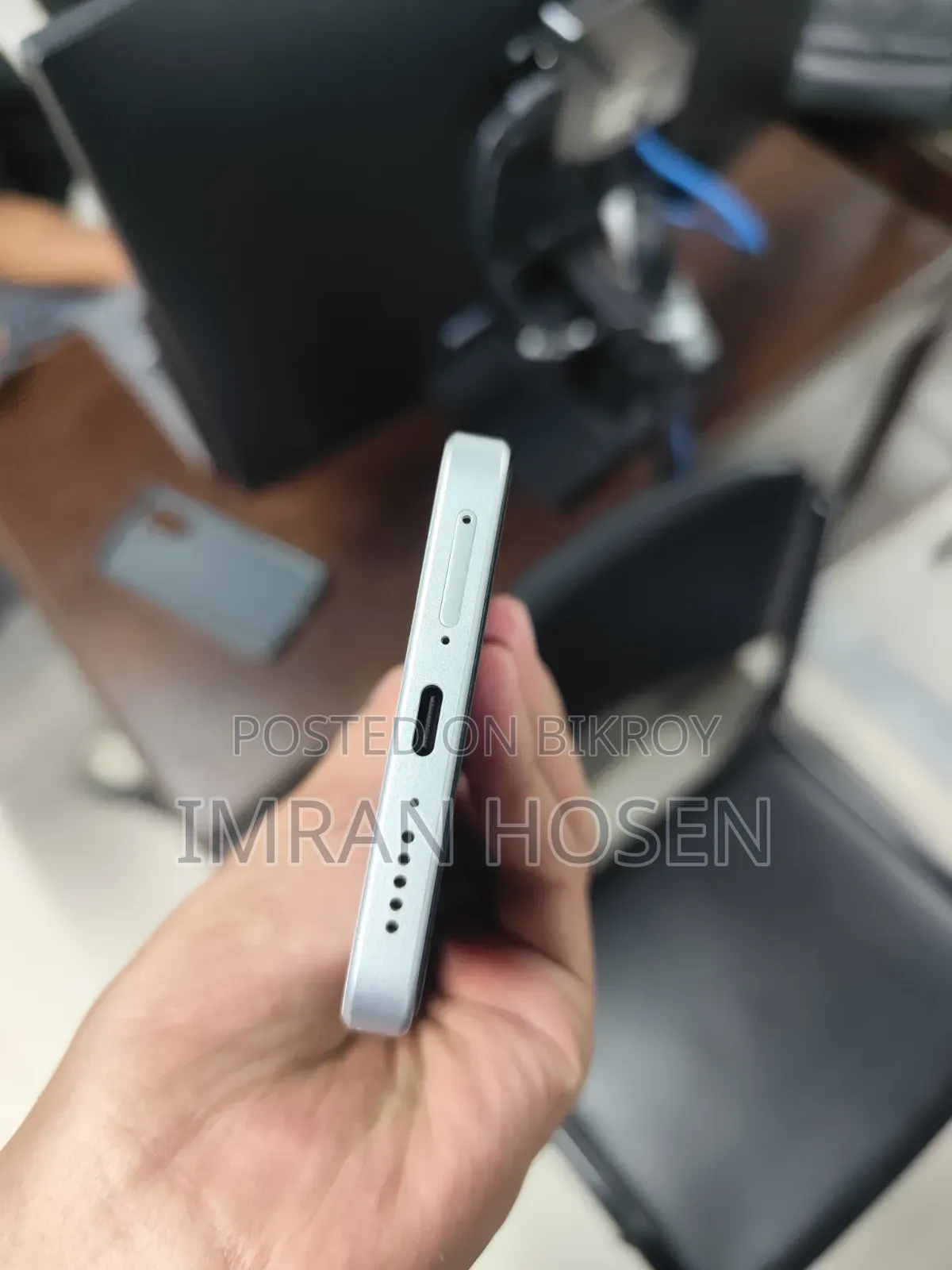 শাওমি রেডমি টার্বো ৪ ২৫৬ জিবি হোয়াইট