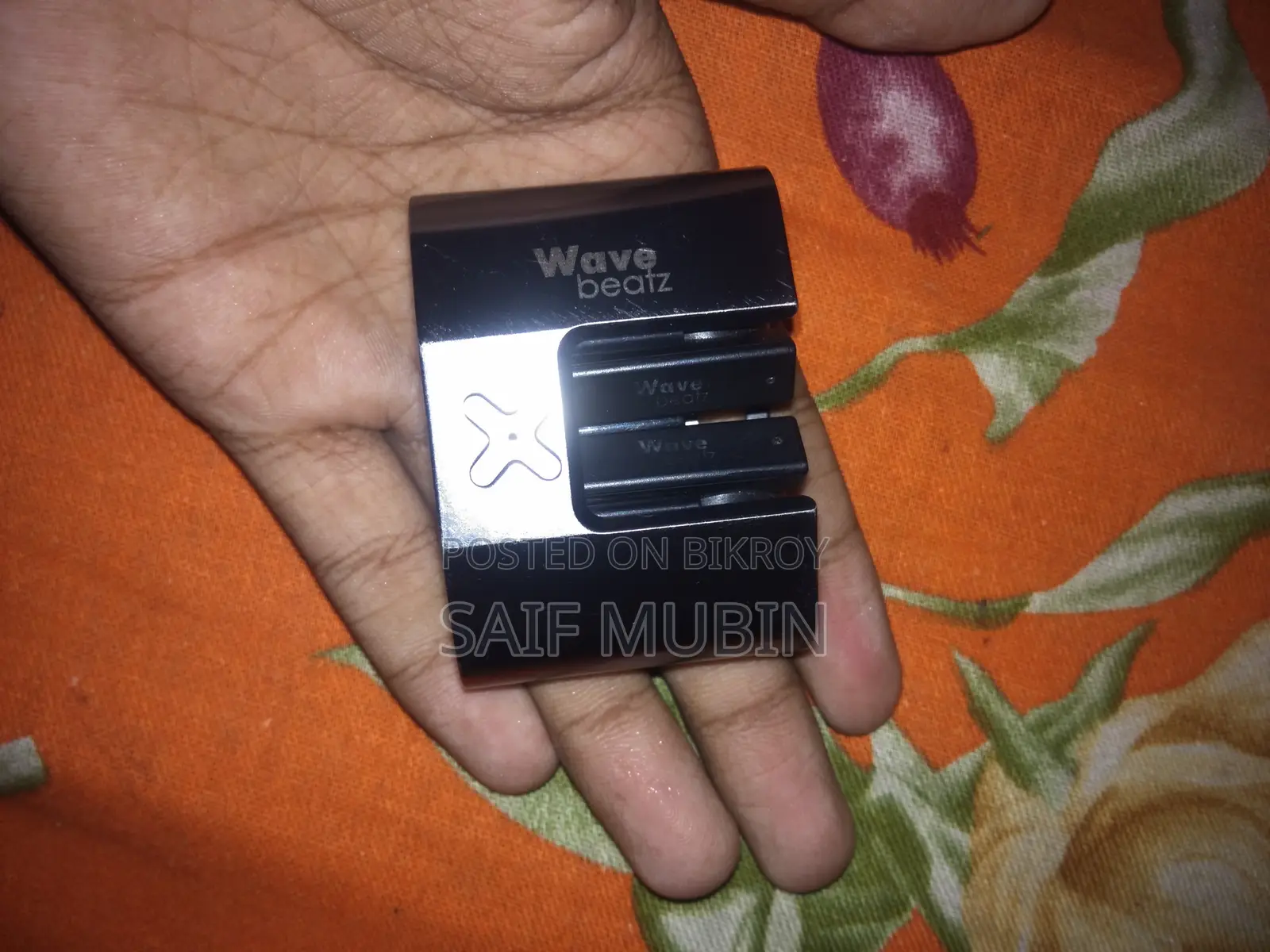 ওয়েভবিটস এক্সট্রিম মেটাল ইয়ারবাডস