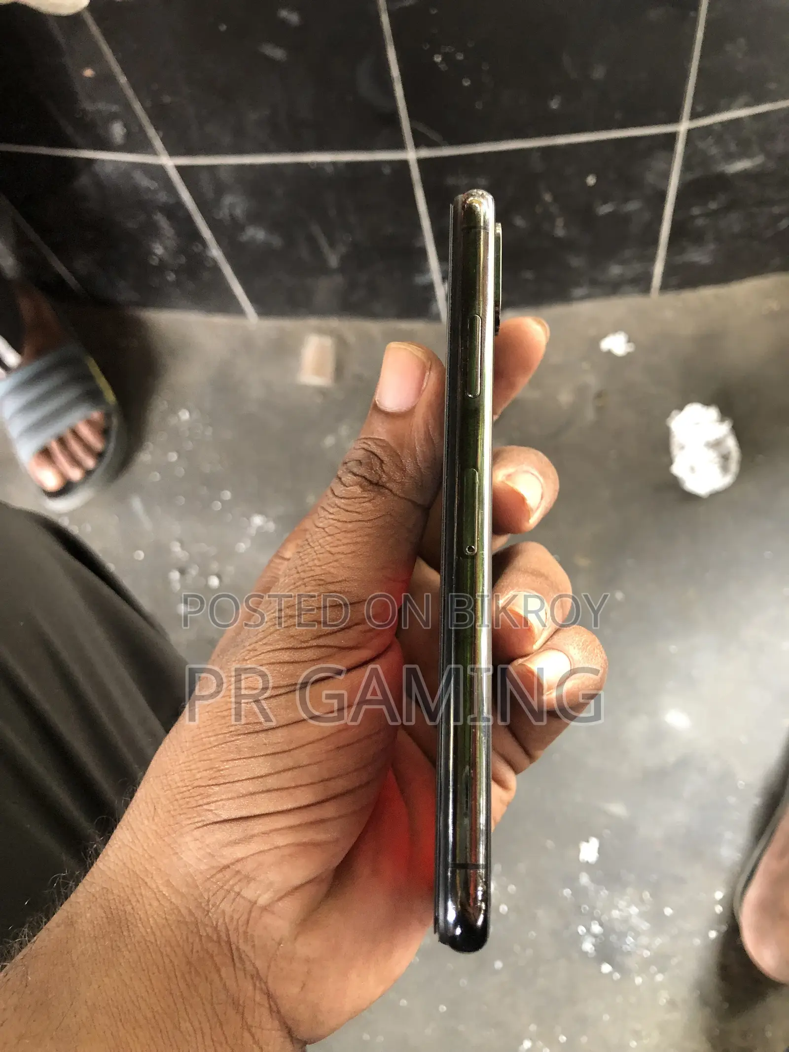 অ্যাপল আইফোন এক্স ২৫৬ জিবি ব্ল্যাক