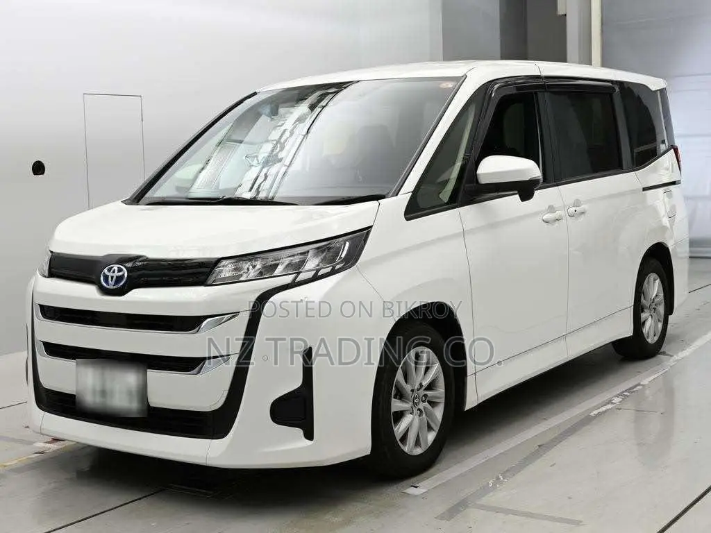 Toyota Noah 2022 Pearl