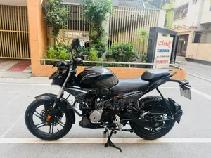 Hero Xtreme 125R 2025 Black