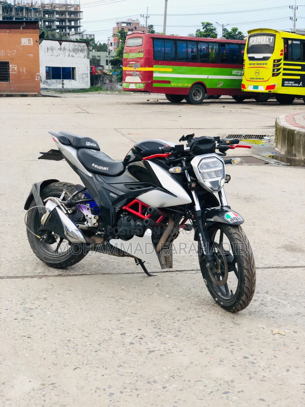 সুজুকি জিক্সার ২০২২ ব্ল্যাক