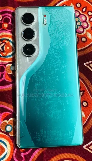 Tecno Camon 40 Pro 4G 256 GB Gray