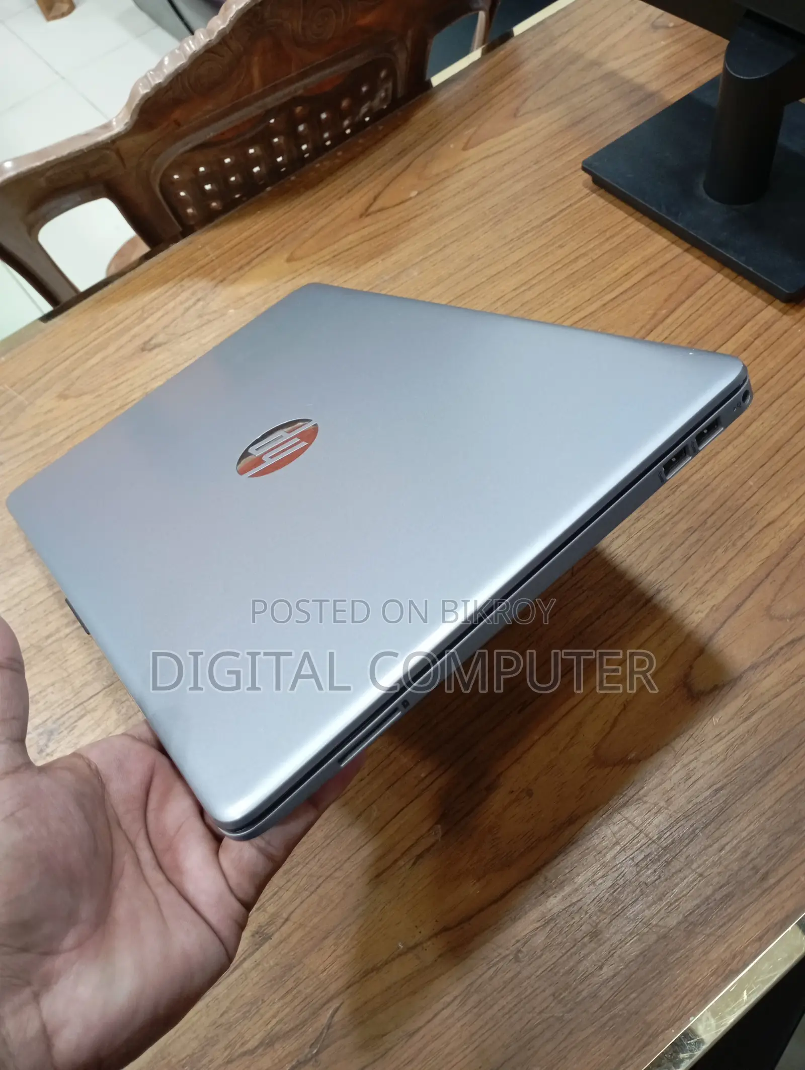 Laptop HP 240 G9 8GB Intel Core i3 SSD 256GB