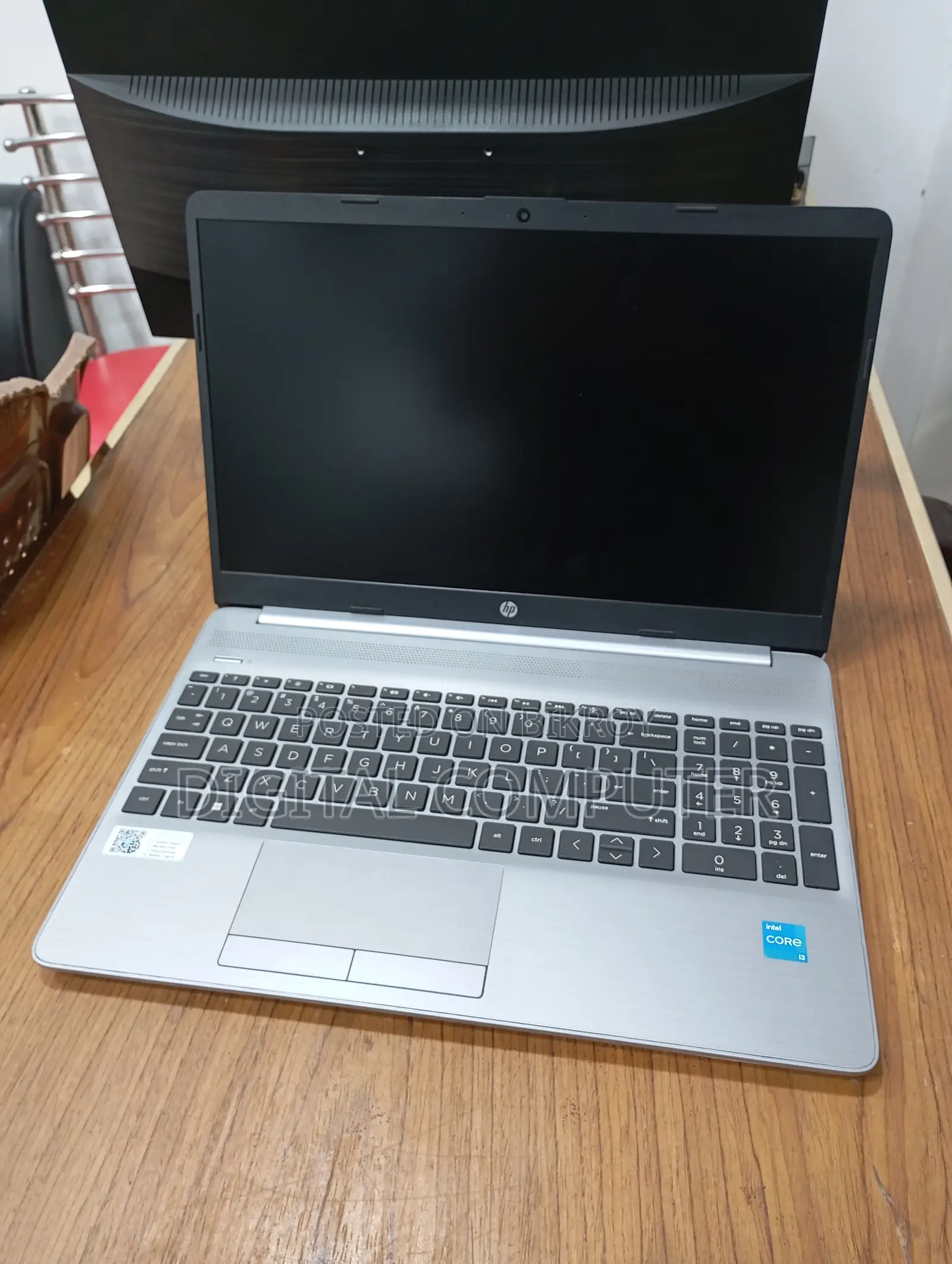 Laptop HP 240 G9 8GB Intel Core i3 SSD 256GB