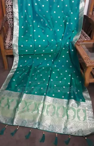 Nibir Bottle Green Color Lehenga