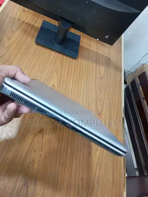Laptop Dell Latitude 7440 8GB Intel Core i5 HDD 500GB