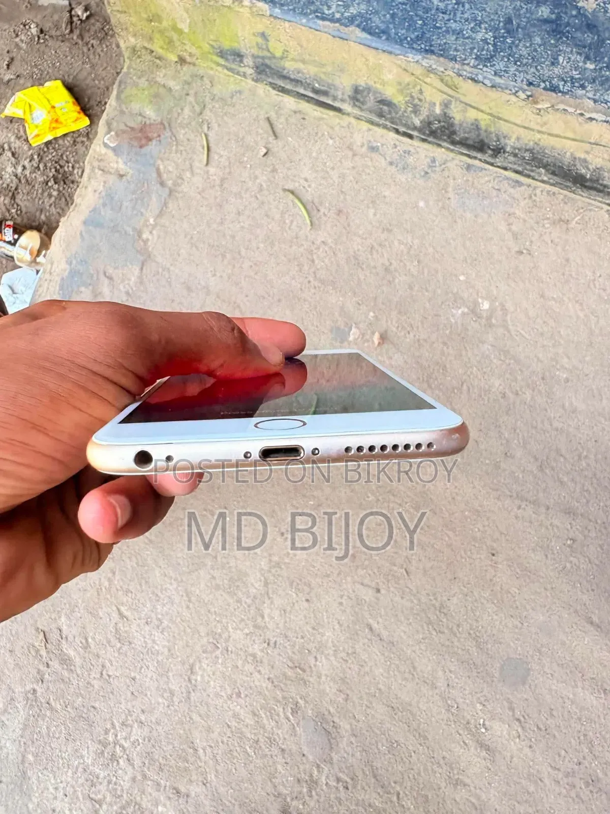 অ্যাপল আইফোন ৬এস ১৬ জিবি রোজ গোল্ড