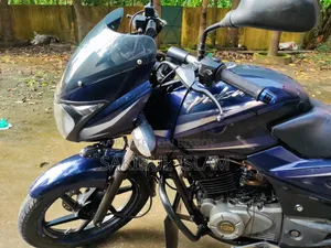 বাজাজ পালসার ১৫০ ২০১৮ নীল