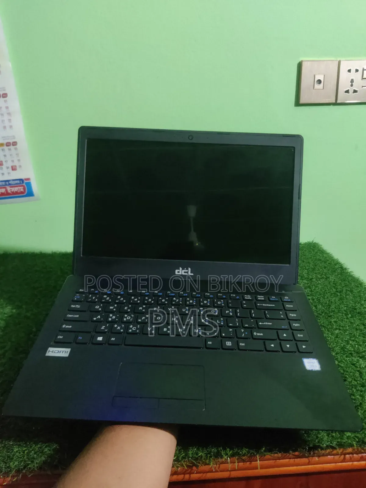 Laptop 4GB Intel Core i3 HDD 1T