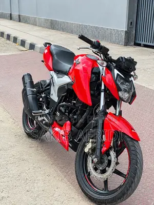 TVS Apache RTR 160 2V ABS 2021 Red