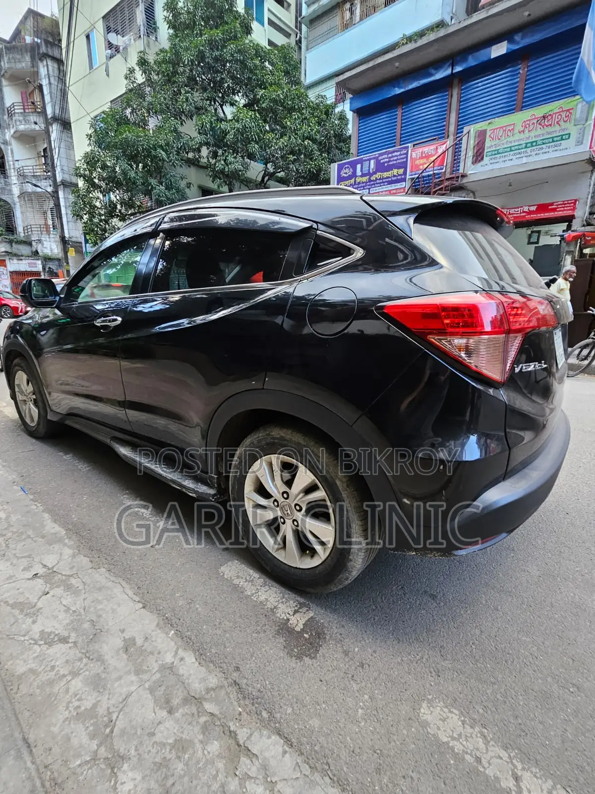 Honda Vezel 1.5 2WD 2013 Black