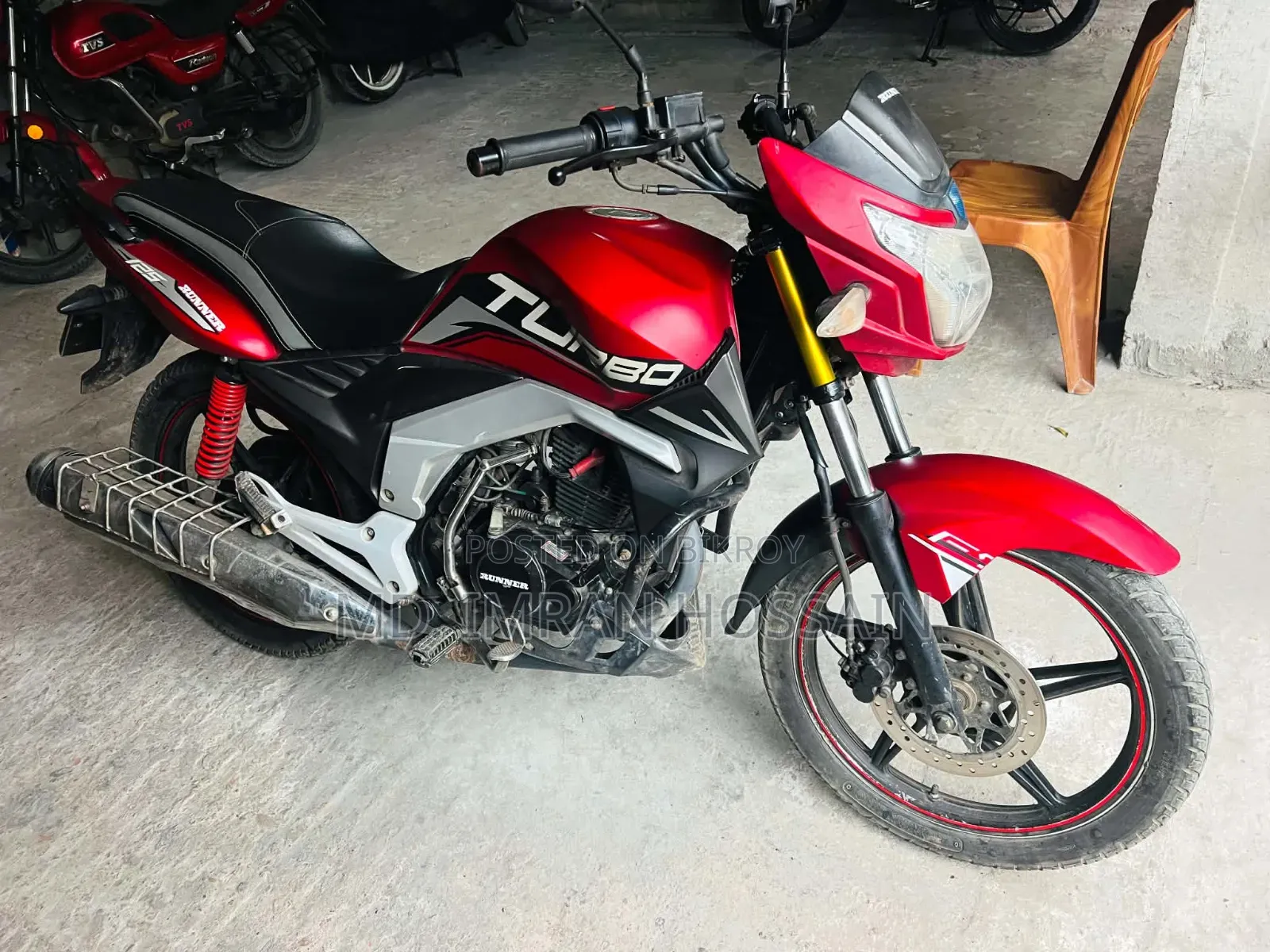 Runner Turbo 125 2023 Red