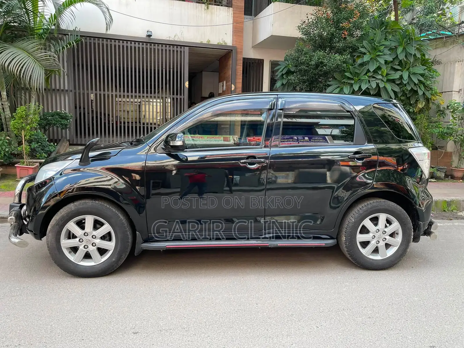 Toyota Rush 1.5 AWD 2011 Black