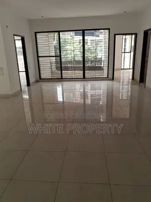 4 Bedroom Apartment in White Property, Banani for sale