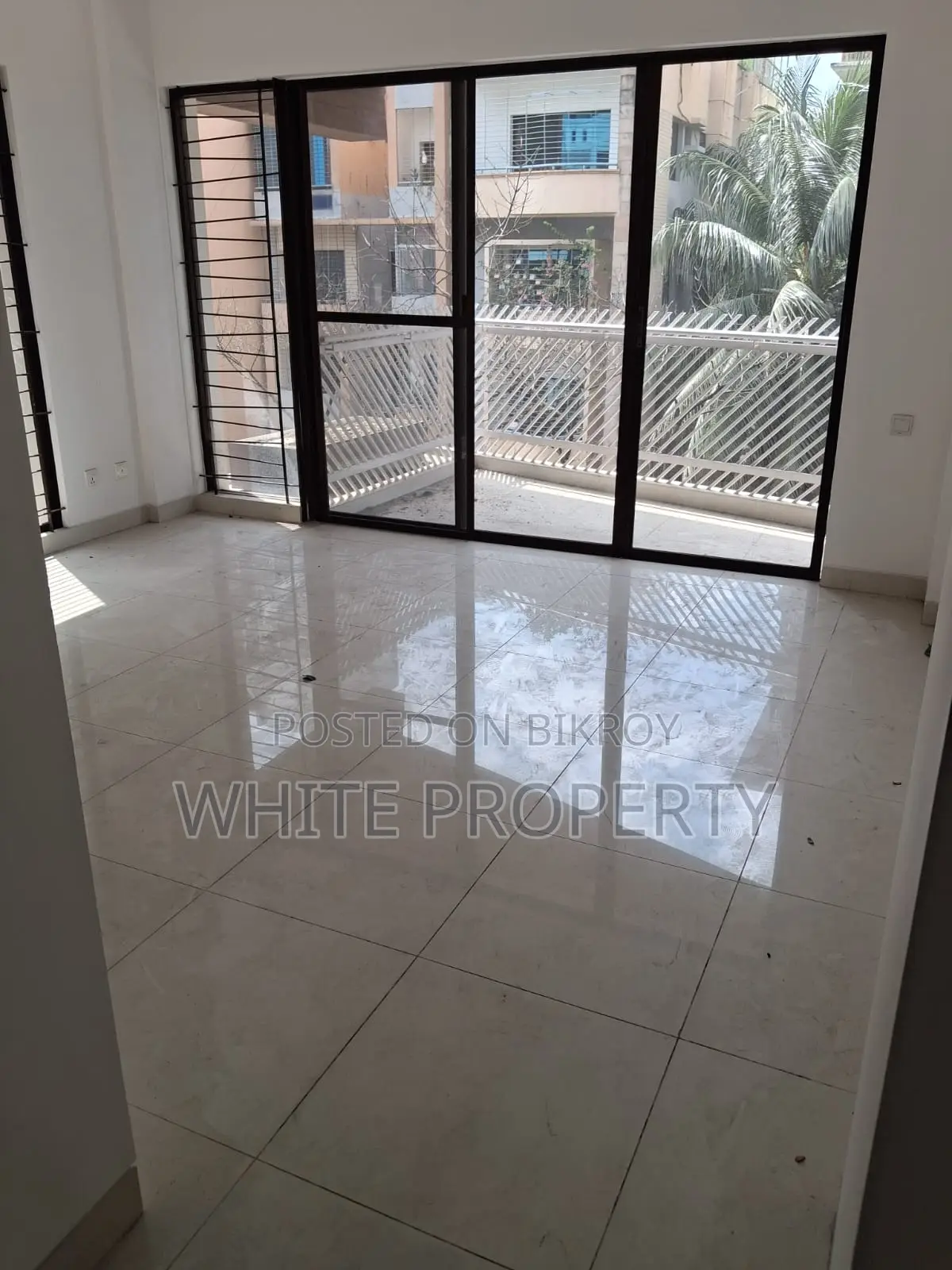 4 Bedroom Apartment in White Property, Banani for sale