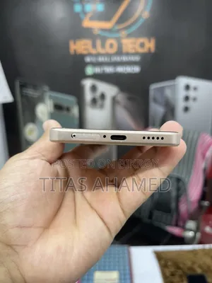 Vivo Y200 128 GB Gold