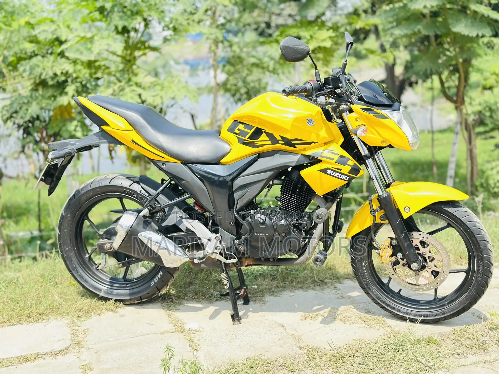 Suzuki Gixxer 2022 Yellow